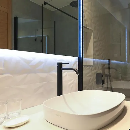 Apartahotel Luxury 4*