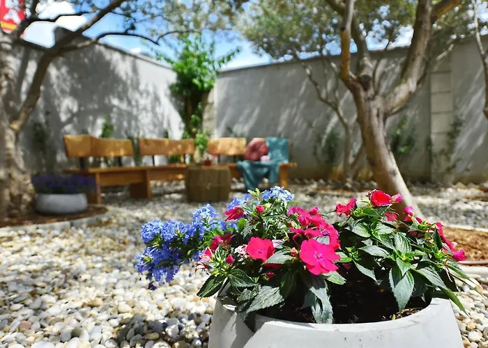 アパートホテル Luxury ザダル