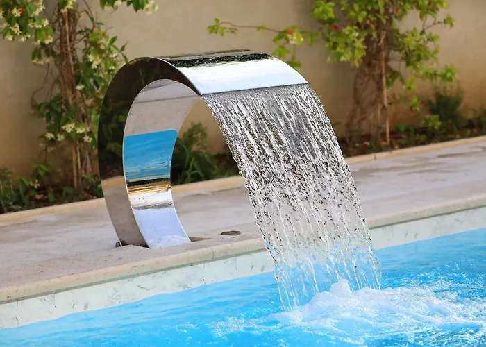 アパートホテル Luxury ザダル