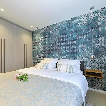 Luxury Aparthotel