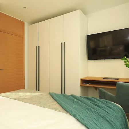 Aparthotel Manda Luxury