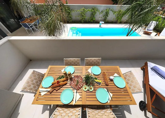 Apartmanhotel Luxury