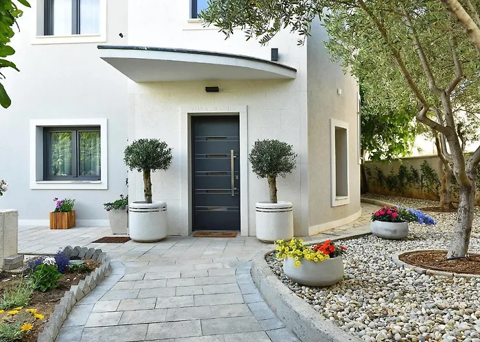 Apartmanhotel Luxury 4*